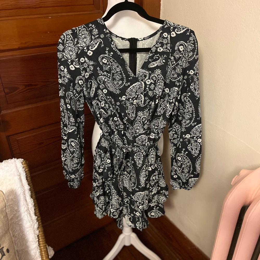 Black and White Paisley Women's Romper dress- Cupshe